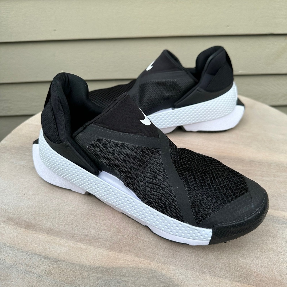 Nike Go FlyEase Black White DR5540-002 Womens Size 8.5 Hands Free Sneakers New - Picture 5 of 16
